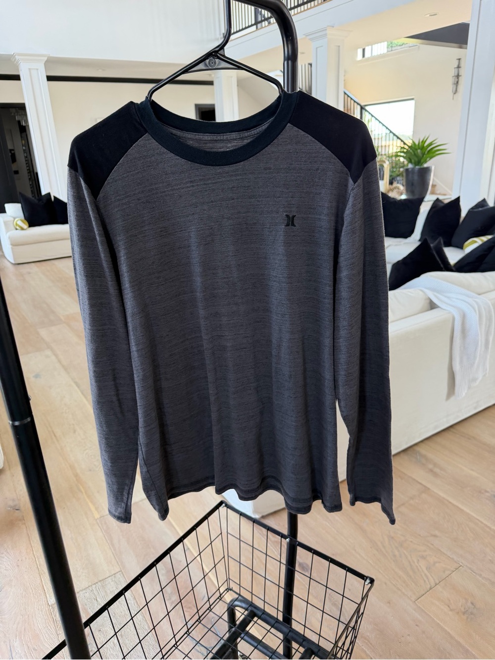 Hurley Men’s Long-Sleeve Crewneck Shirt - Charcoal and Black